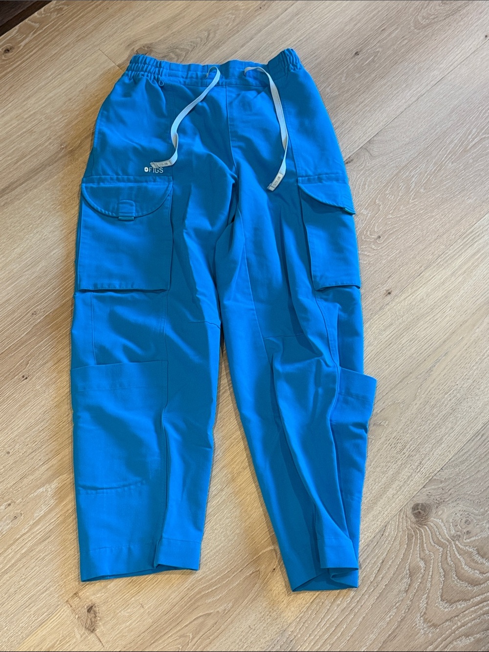 Figs barrel Cargo Jogger Pants in Bright Blue